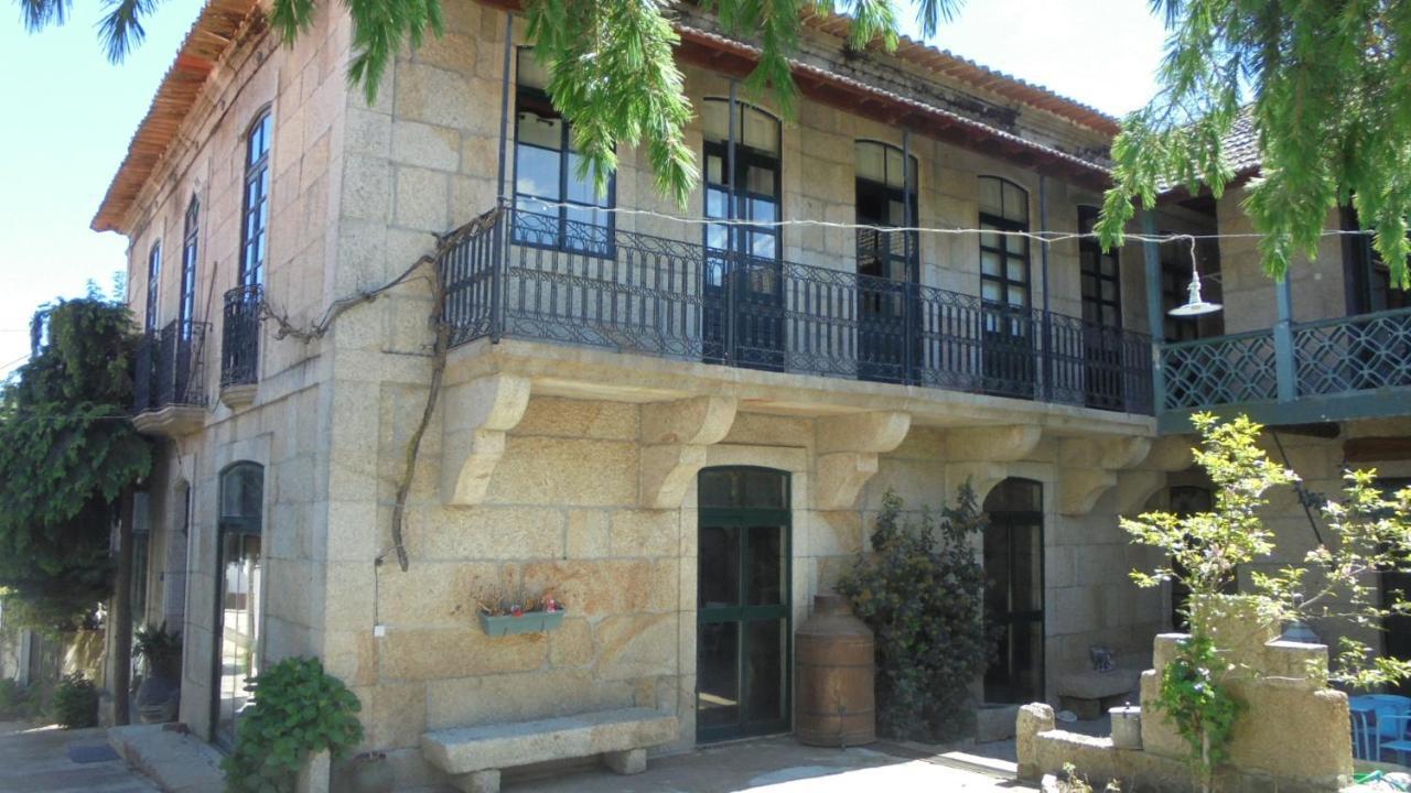 Casa Da Roseira - Valpacos Bed & Breakfast Vassal Dış mekan fotoğraf